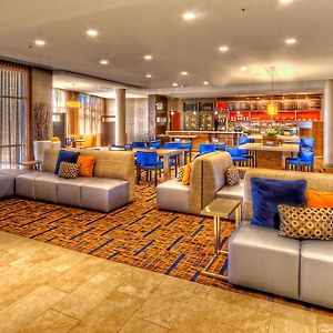 Courtyard By Marriott San Marcos